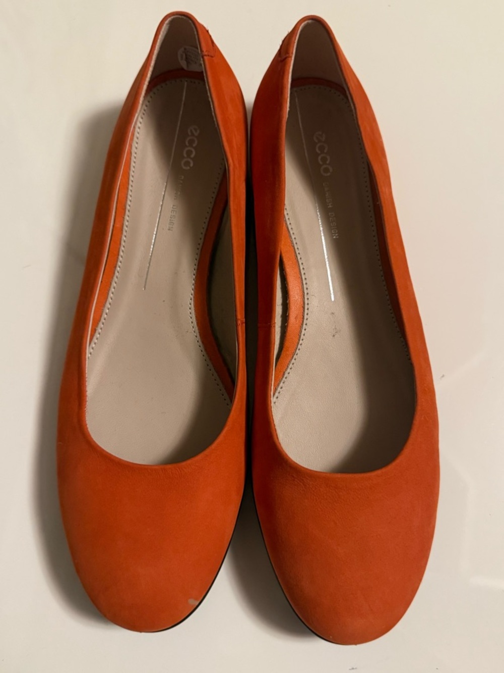 Ecco Women’s Orange Suede Ballet Flats - Picture 2 of 7